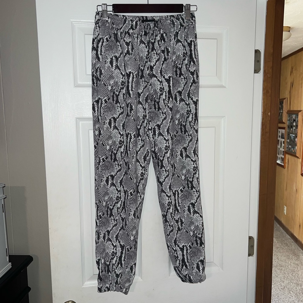 Express Ankle High Rise Pants